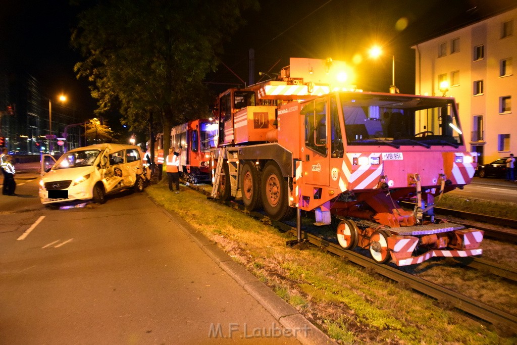 VU PKW Strab Koeln Niehl Amsterdamerstr Friedrich Karlstr P290.JPG - Miklos Laubert